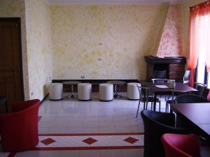 Hotel Food & Drink
