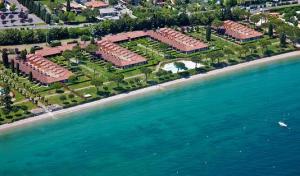 Le Corti Del Lago