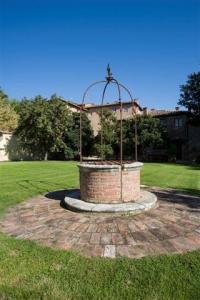 San Lorenzo a Linari Resort & Beauty Farm