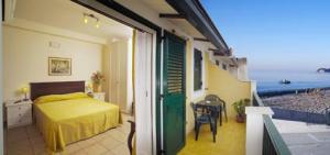 Casa Famiani Bed & Breakfast
