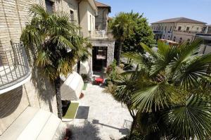 Hotel Moderno