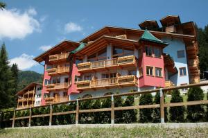 Cristal Palace Hotel