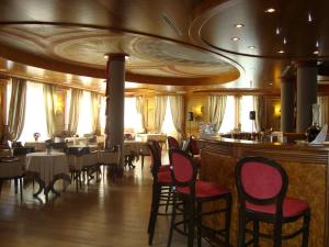 Cristal Palace Hotel