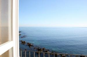 Royal Maniace Hotel