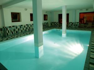 International Hotel