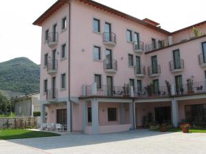 International Hotel