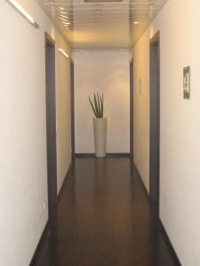 15.92 Hotel