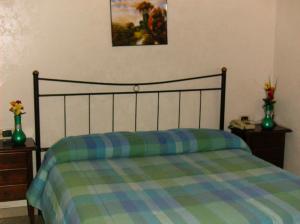Fly Boutique Hotel