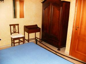 Fly Boutique Hotel