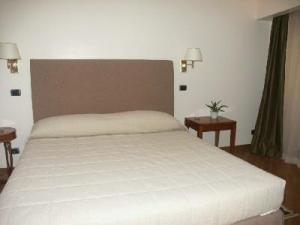Hotel Adriano