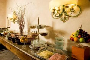 Hotel Adriano