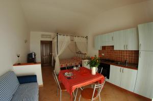 Li Tauli Apartments