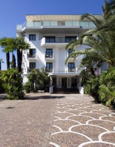 Parc Hotel Flora