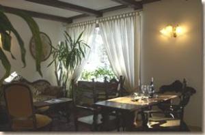 Jolly Residence