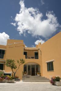 Hotel Rivamare