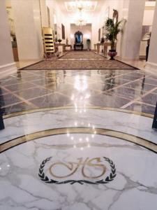 Hotel Savoy