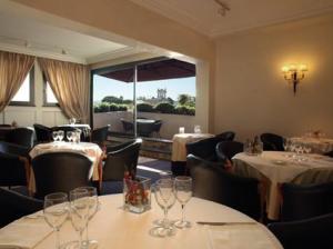 Hotel Savoy