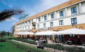 Holiday Inn Pisa Migliarino