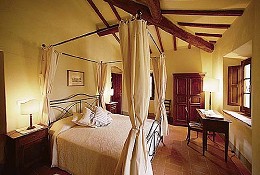 Monsignor Della Casa Country Resort
