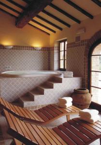 Monsignor Della Casa Country Resort