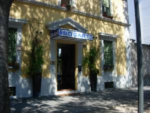 Hotel Bogart