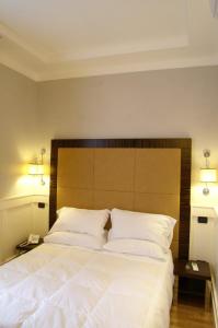 939 Hotel