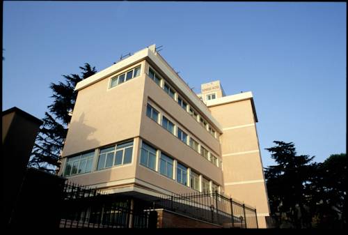 Sunrise Hotel