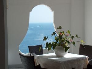 Hotel Punta Regina
