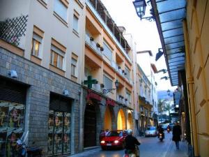Tasso Suites
