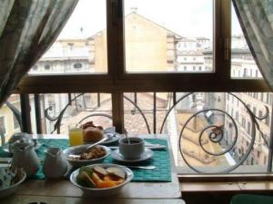 Hotel Tritone Rome