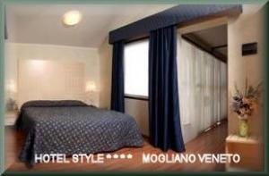 Hotel Floris