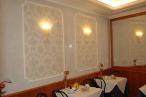 Hotel Golden