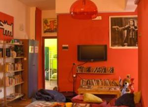 Hostel of the Sun