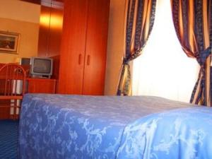 Hotel Harmony