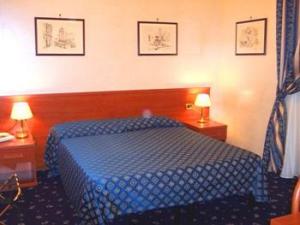 Hotel Harmony