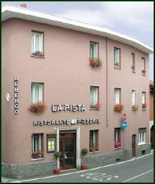 La Pista Hotel