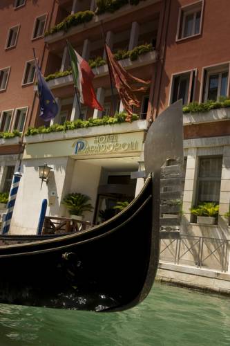 Hotel Papadopoli Venezia - MGallery Collection