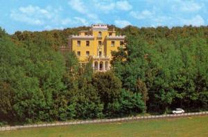 Hotel Paradiso