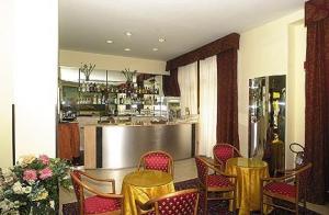 Hotel Ariston