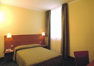 Hotel Re