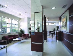 Hotel Re