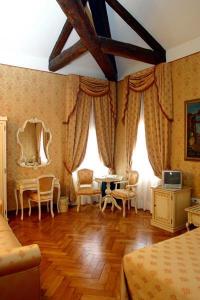 Palazzo Guardi