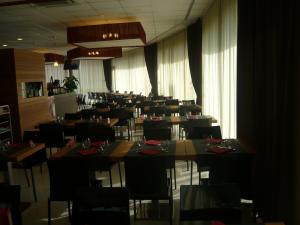 White Palace Hotel & Residence