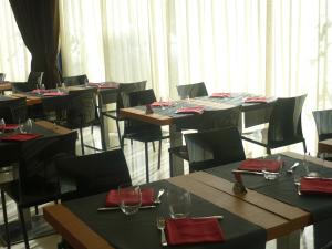White Palace Hotel & Residence