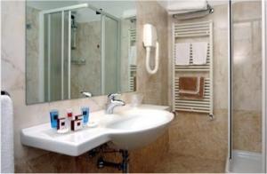 Hotel Domus Expo