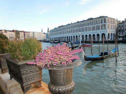 Grimaldi Apartments
