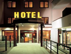 Hotel Mach Rome Airport
