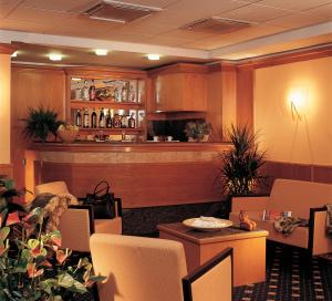 Hotel Mach Rome Airport