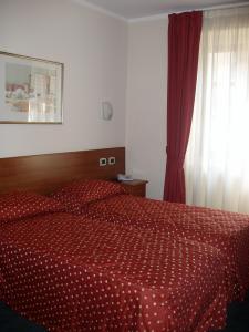 Hotel Urbani