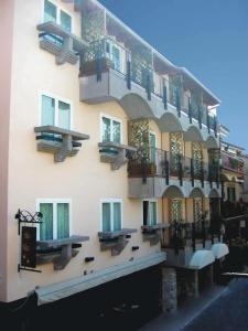 Hotel Mavino